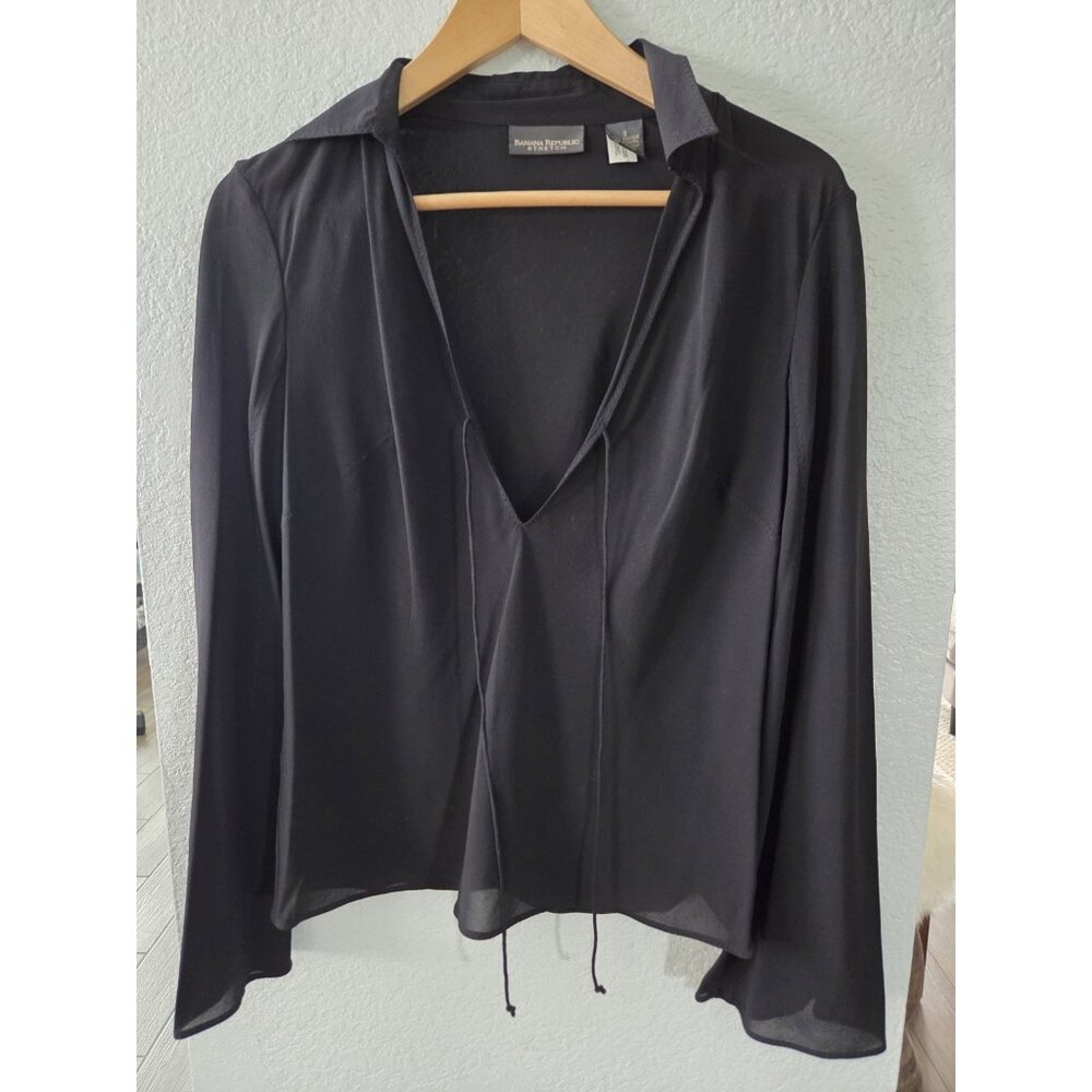 Banana Republic Black Semi Sheer Silk Blouse Sz Small. Y2K, Vampcore Lightweigt
